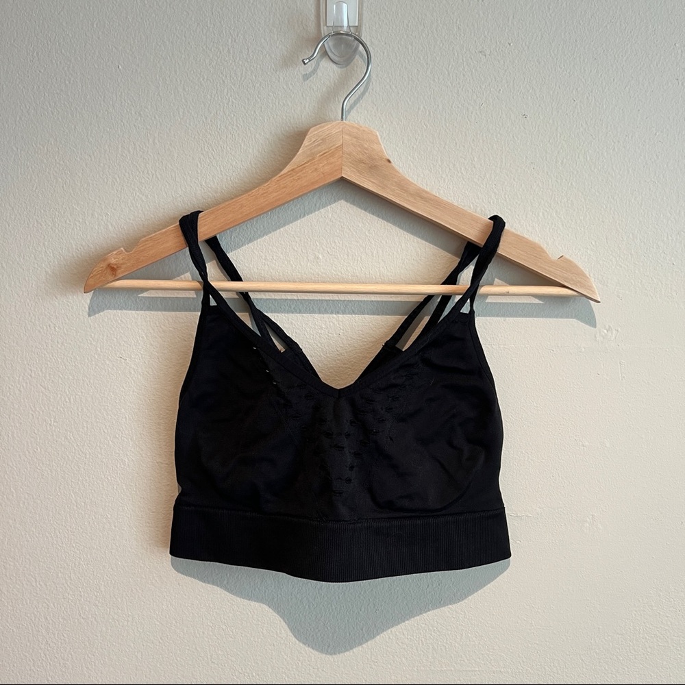 Victoria’s Secret Black Strappy Sports Bra